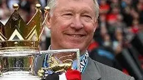 狮城泳坛盛事再掀全球新纪录，马尔尚雷根荣耀加冕